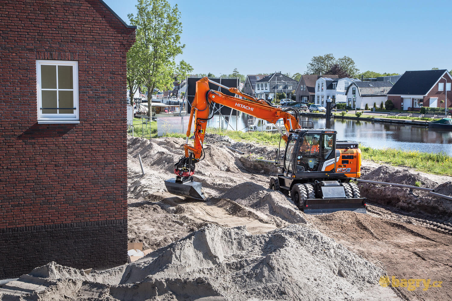 Hitachi ZX155W-7