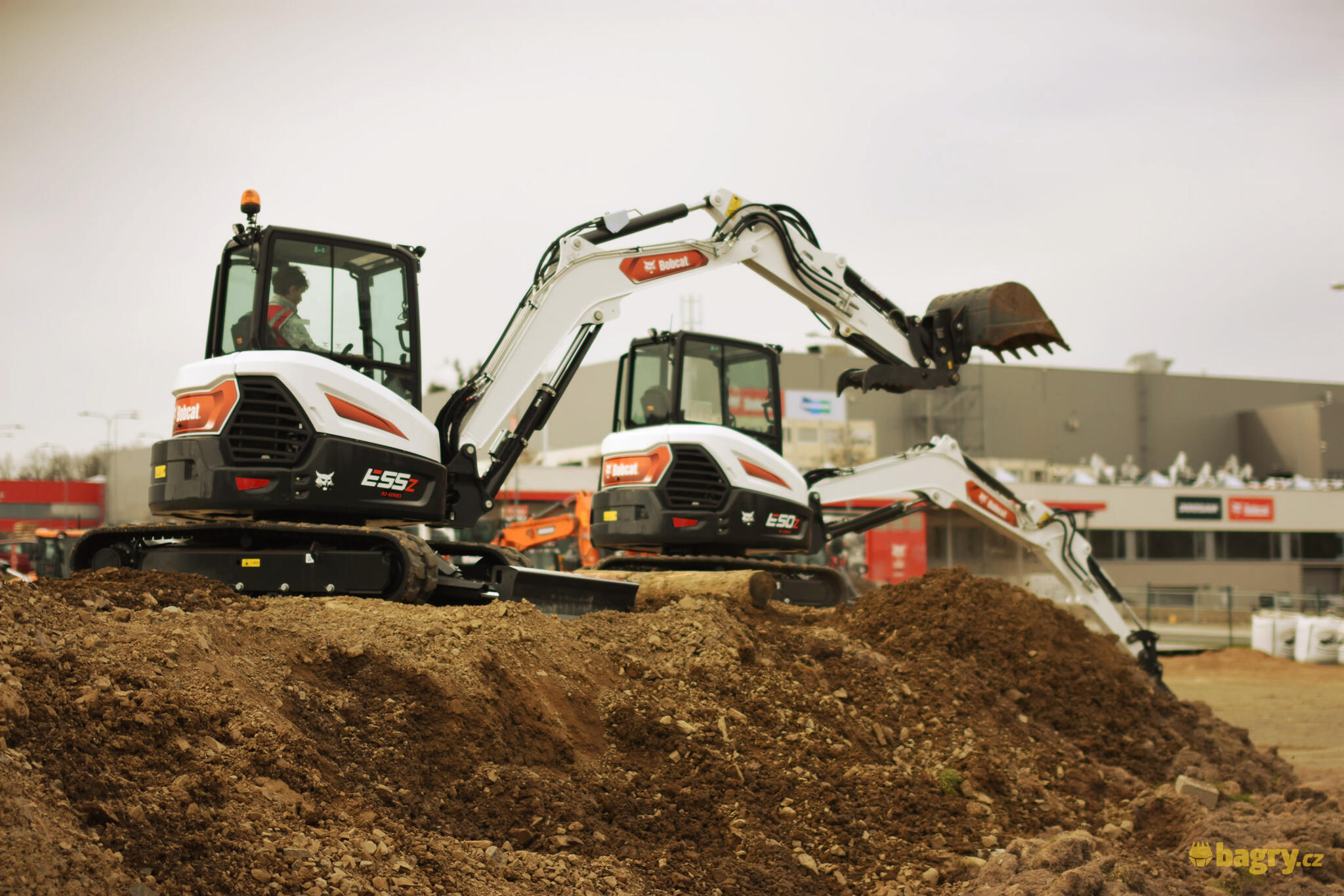 Bobcat E50z, E55z a E60: Recenze