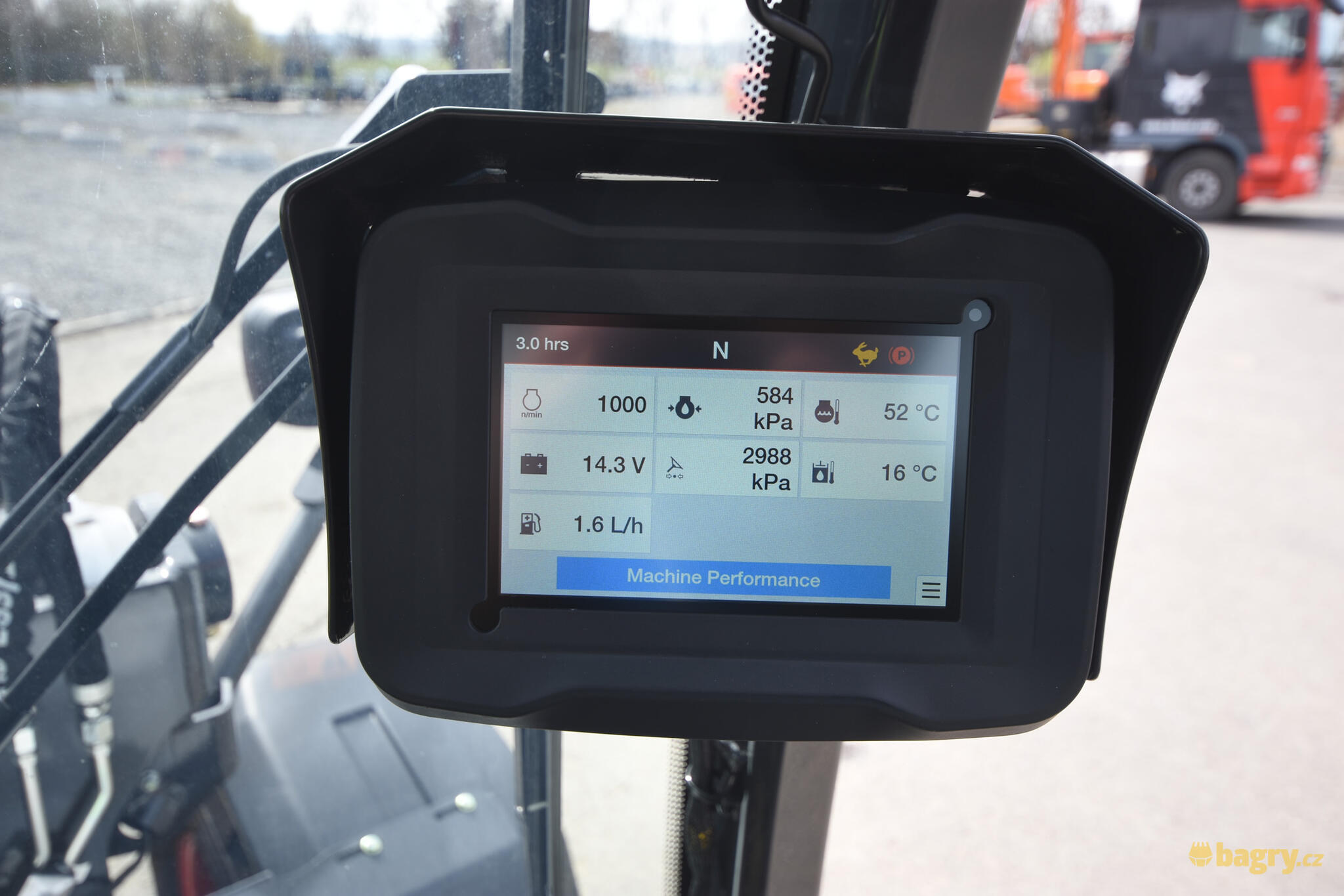 50. Kolový nakladač Bobcat L85 - detailnější přehled provozních veličin