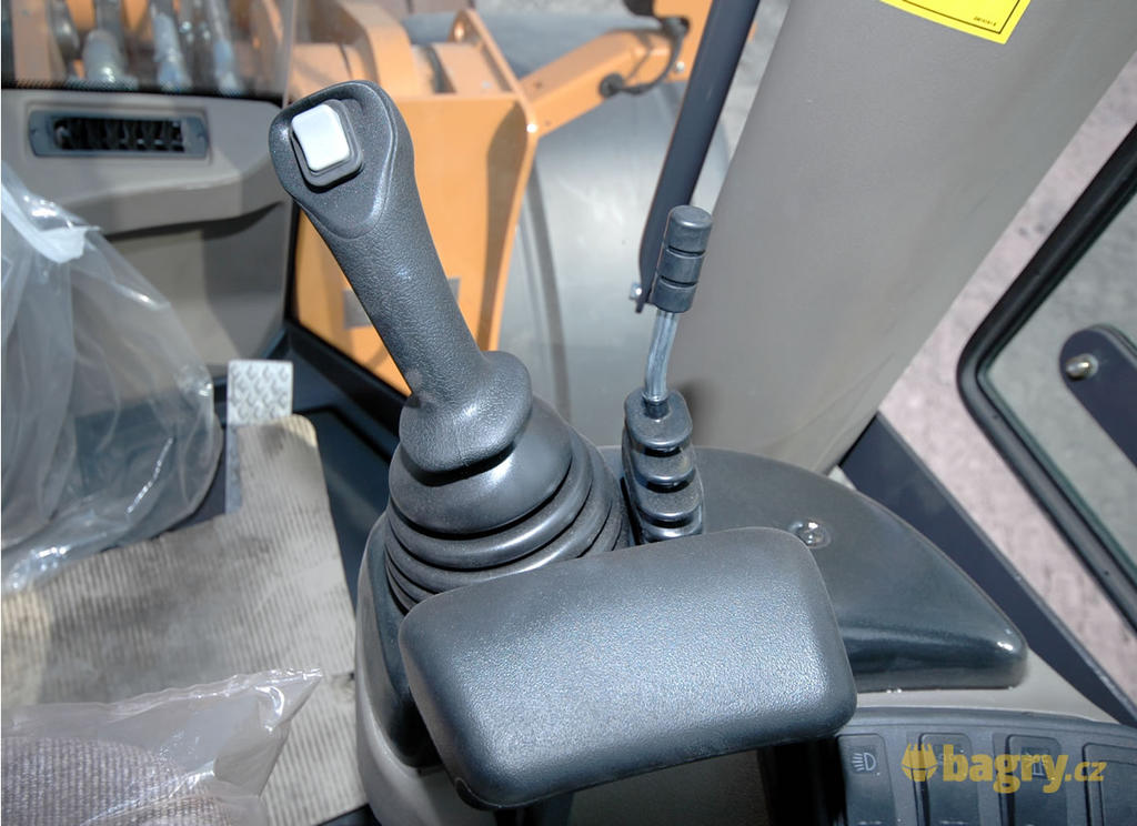 Pravý joystick