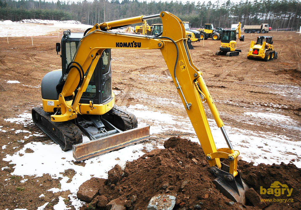 Komatsu PC55MR-3
