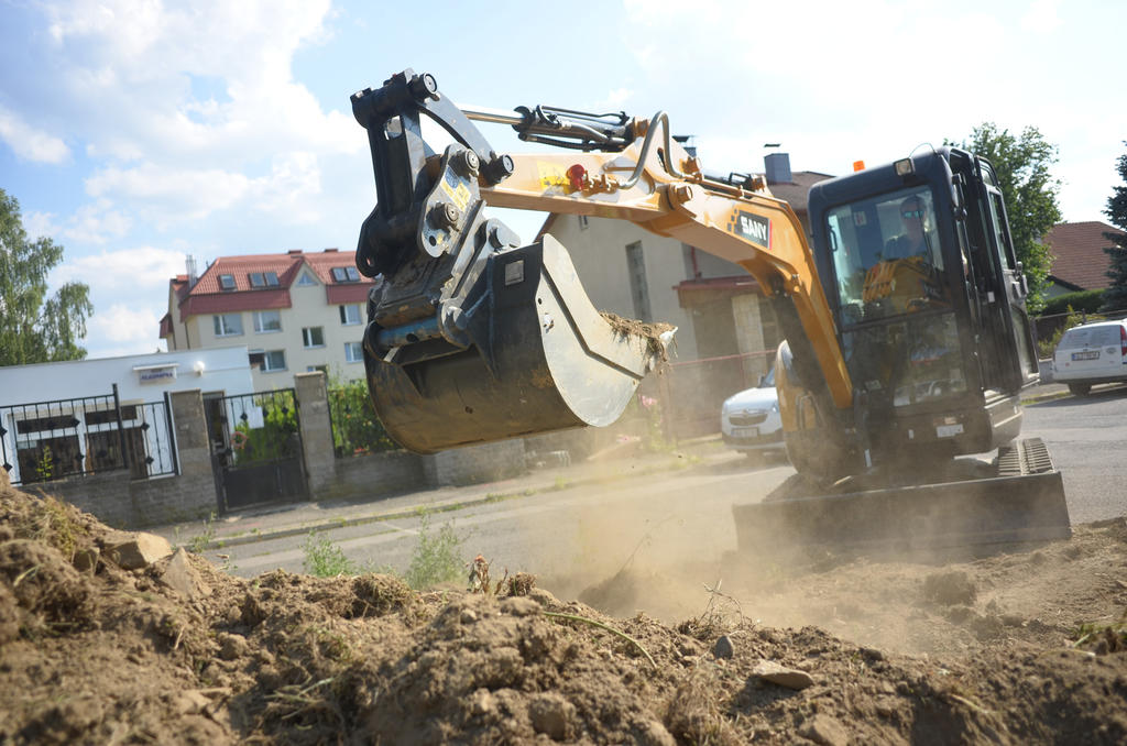 01. Pásové minirypadlo Sany SY35U
