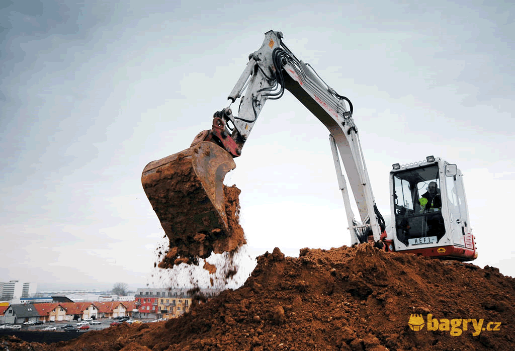 Takeuchi TB 290: Silák v těle devítituny