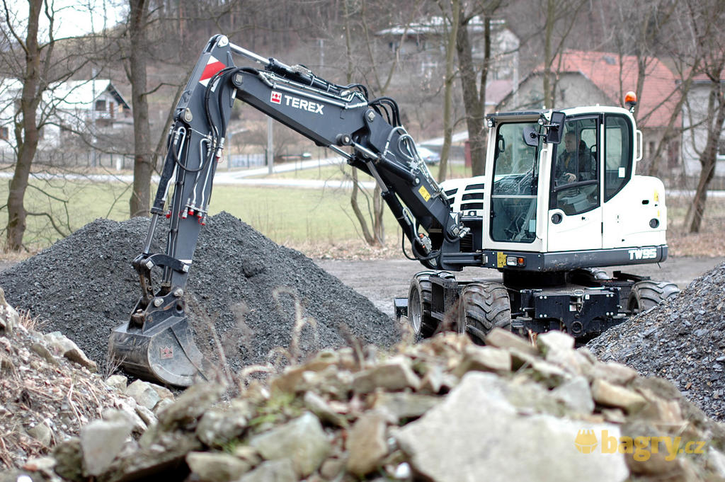 Terex TW95: Recenze