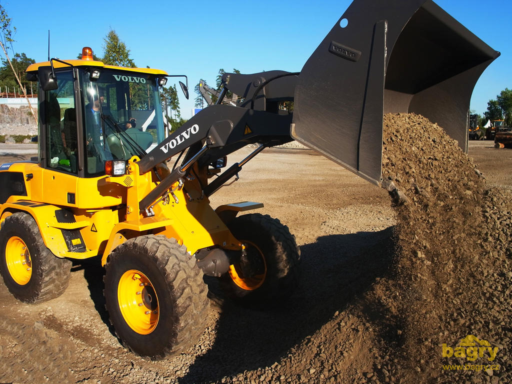 Volvo L30G