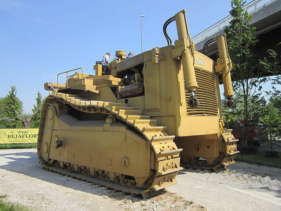 Znáte největší dozer všech dob?