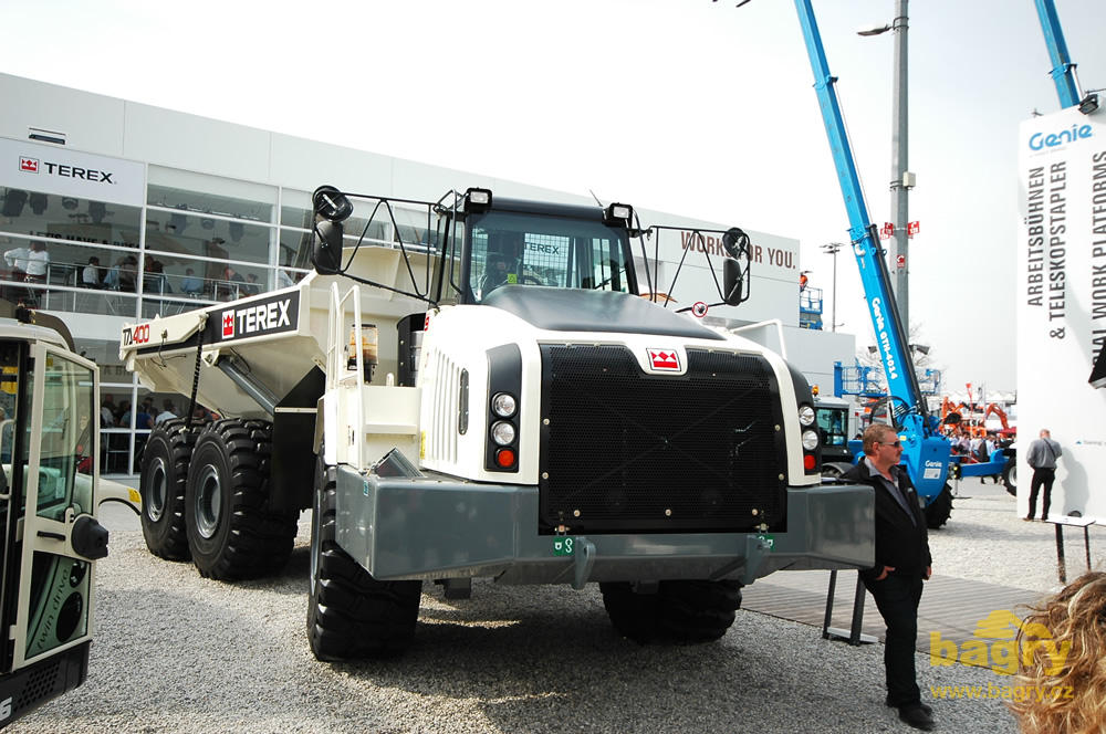 Kloubový dempr Terex TA400