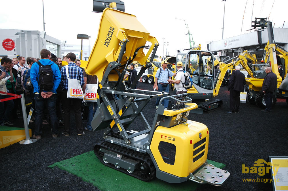 Kompaktní pásový dempr Wacker Neuson DT08