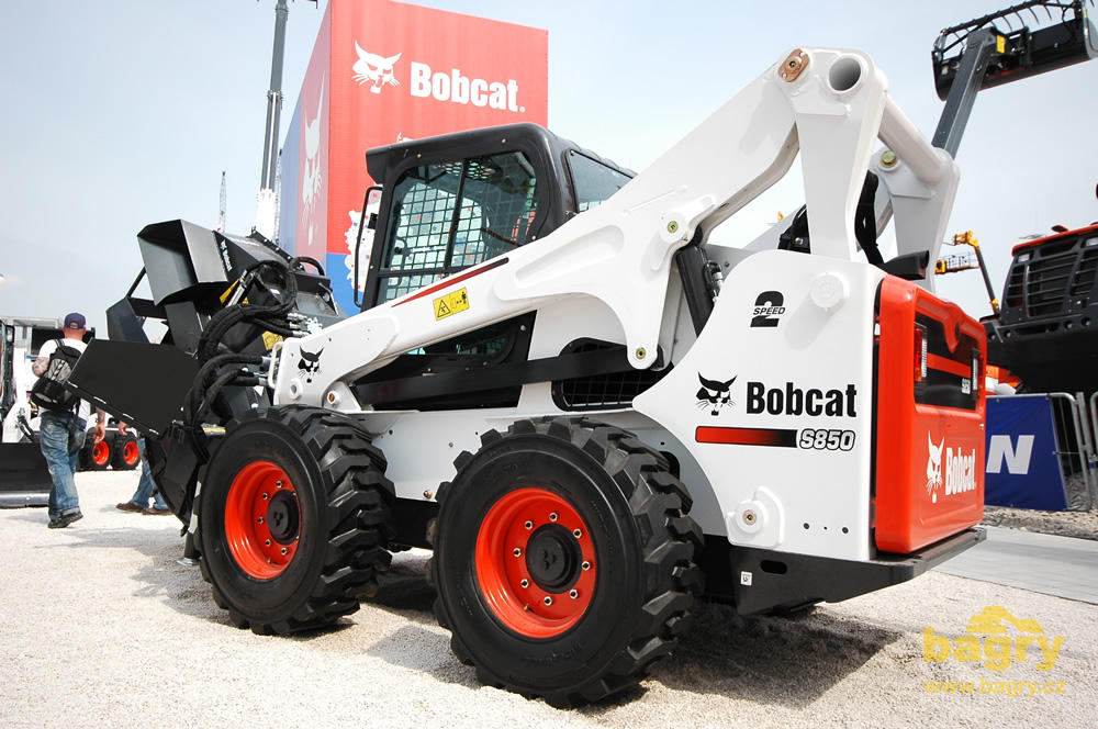 Купить Мини Погрузчик Bobcat