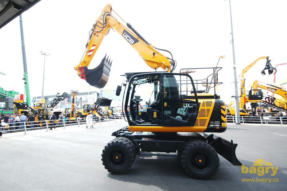 Kolové rypadlo JCB JS145W
