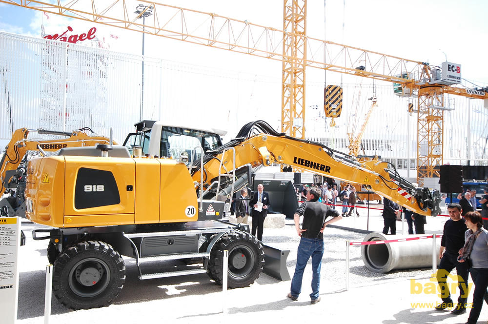 Kolové rypadlo Liebherr A 918