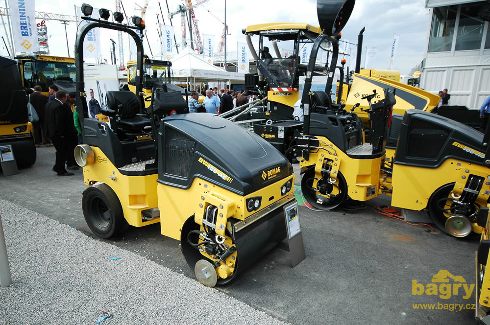 Kombinovaný válec Bomag BW 120 AC-5