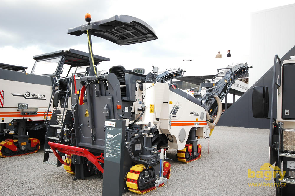 Silniční fréza Wirtgen W 120 Fi