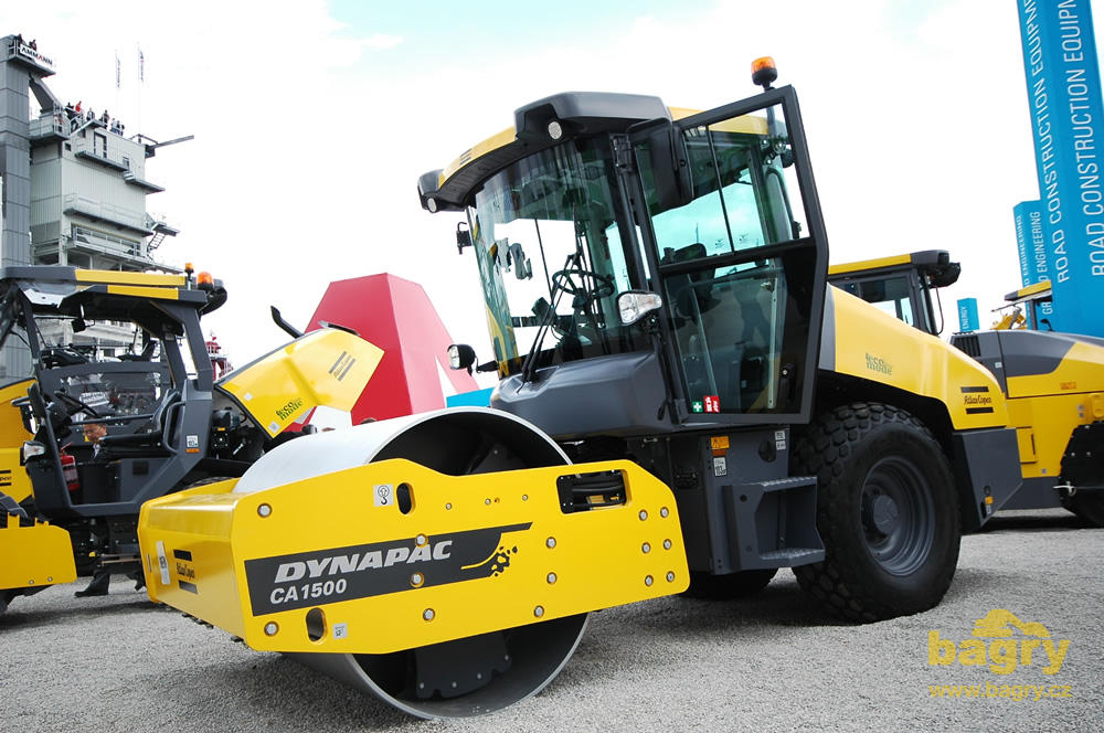 Tahačový válec Atlas Copco Dynapac CA1500