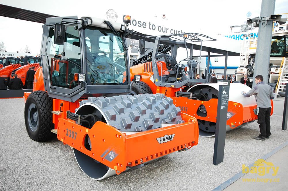 Tahačový válec Hamm 3307 HT