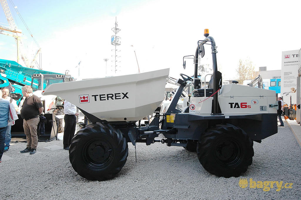 Kompaktní kolový dempr Terex TA6S