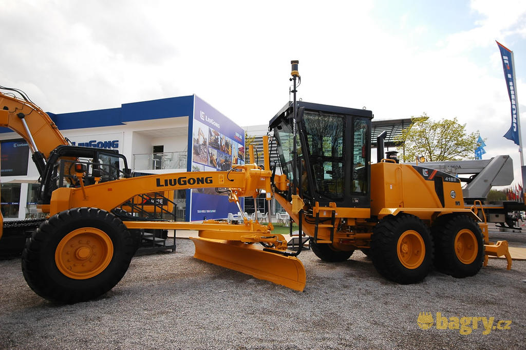 Grejdr LiuGong CLG 418 III