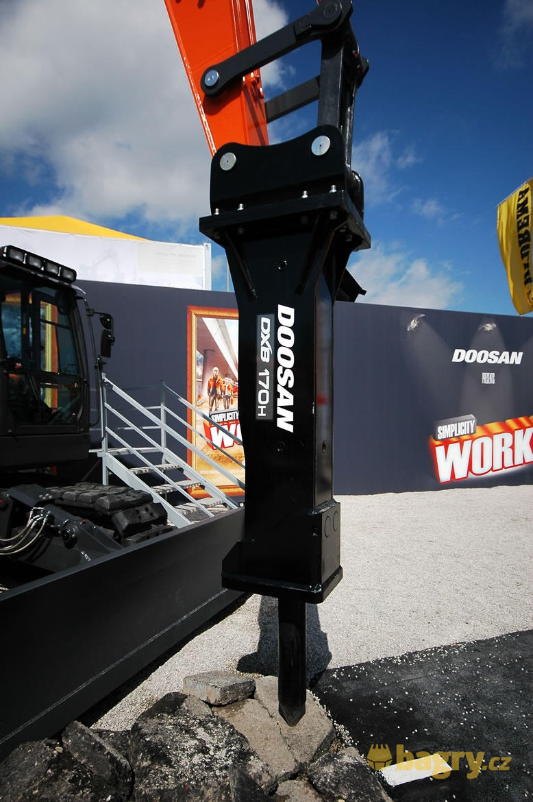 Hydraulické kladivo Doosan DXB170H
