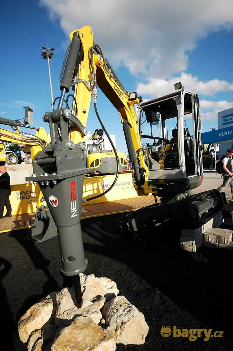 Hydraulické kladivo Wacker Neuson NE22