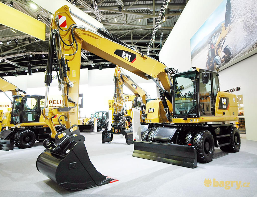 Kolové rypadlo Caterpillar M318  F