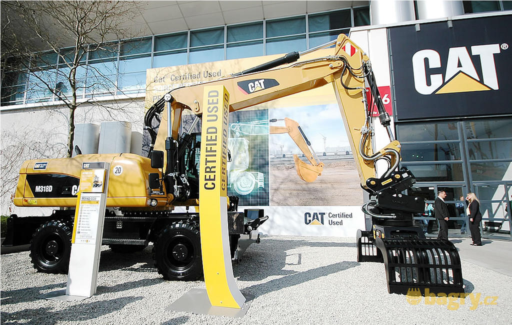 Kolové rypadlo Caterpillar M318D Certified Used