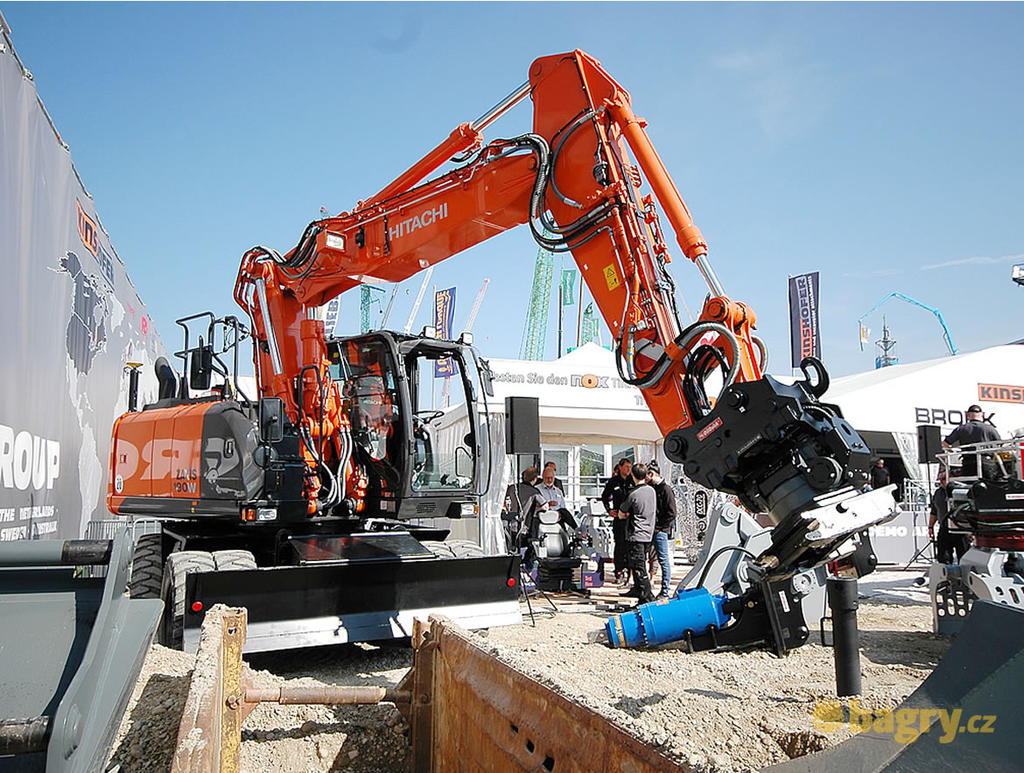 Kolové rypadlo Hitachi Zaxis 190W