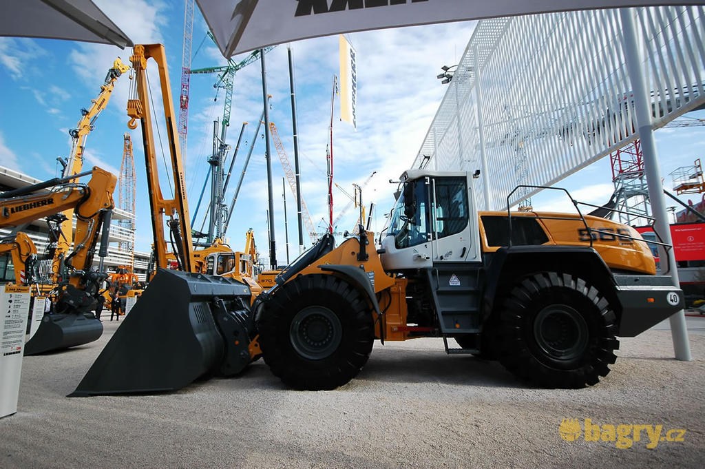 Kolový nakladač Liebherr L566 Xpower