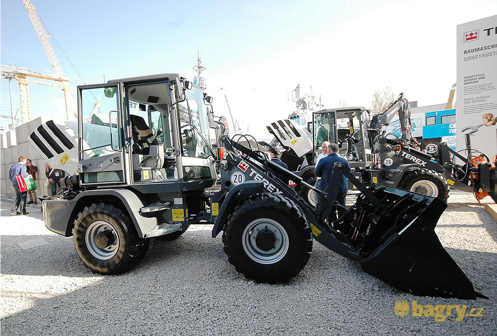 Kolový nakladač Terex TL80