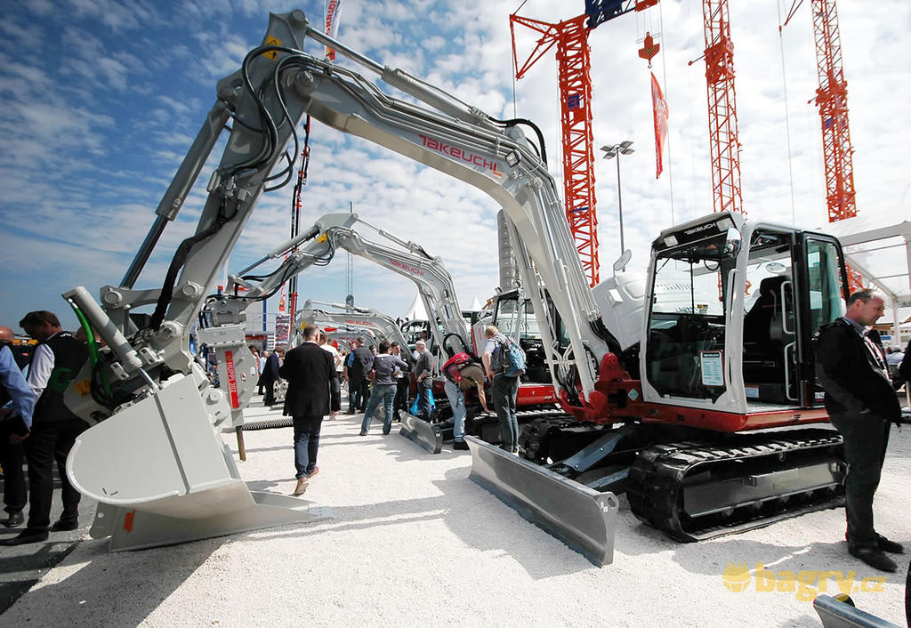 Pásové minirypadlo Takeuchi TB290CM