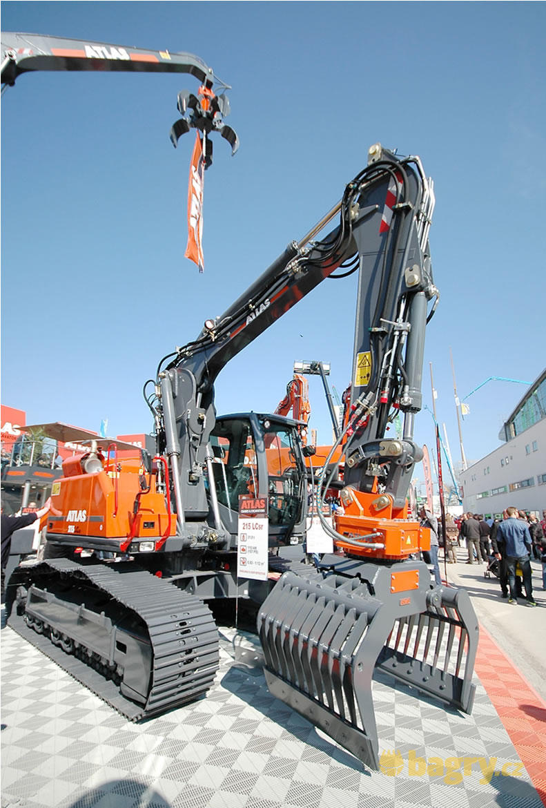 Pásové rypadlo Atlas 215 LCsr