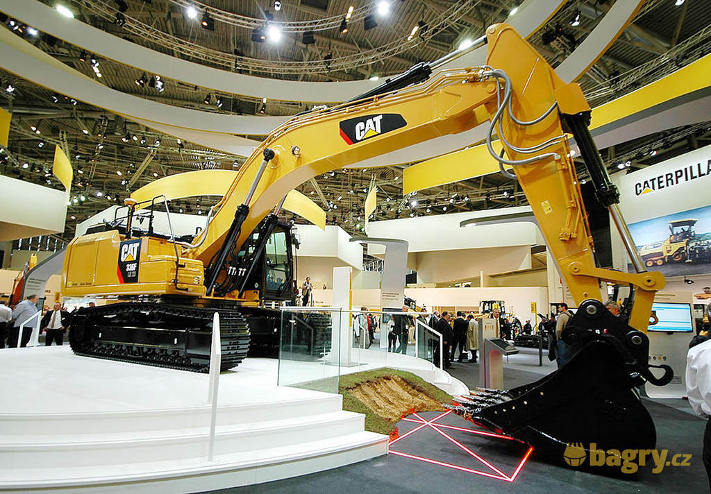 Pásové rypadlo Caterpillar 336F LN XE