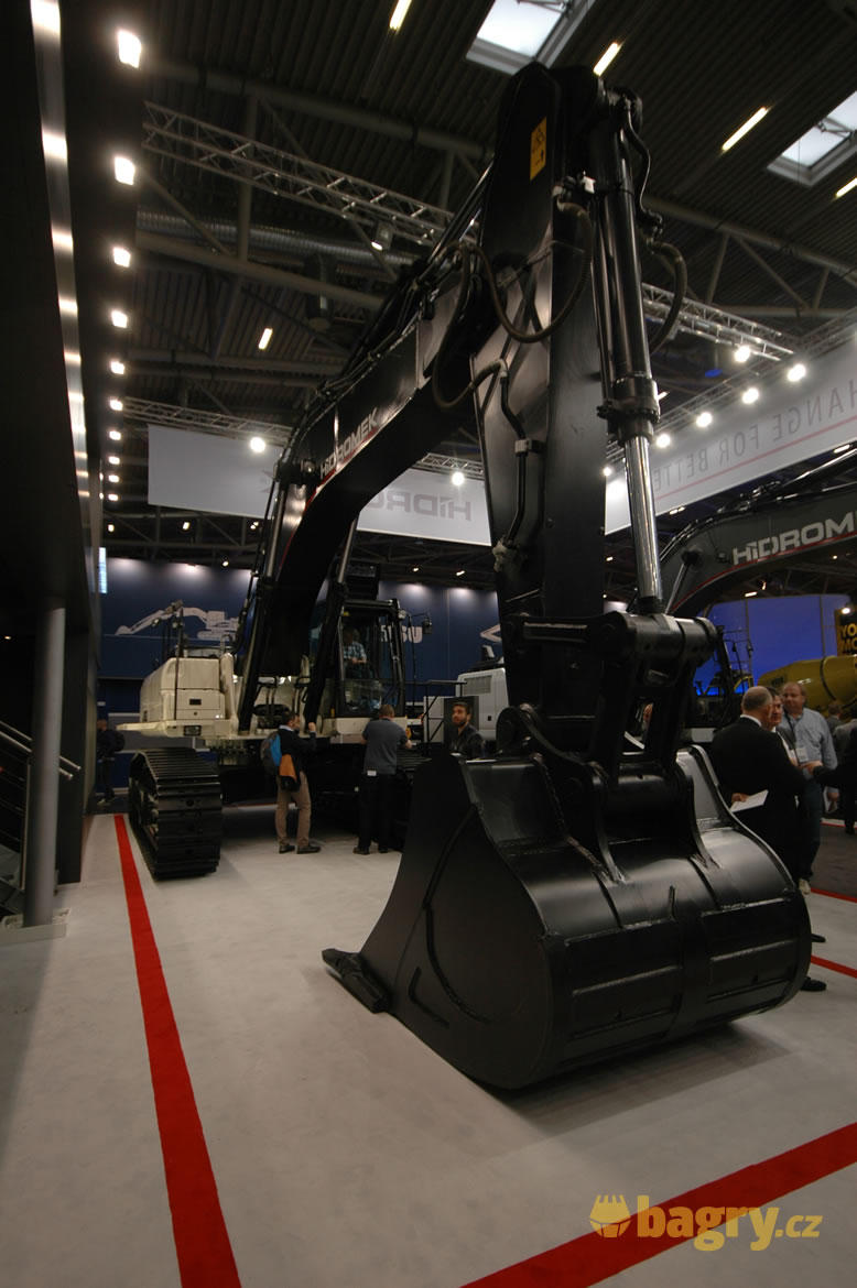 Pásové rypadlo Hidromek HMK 490 LC HD