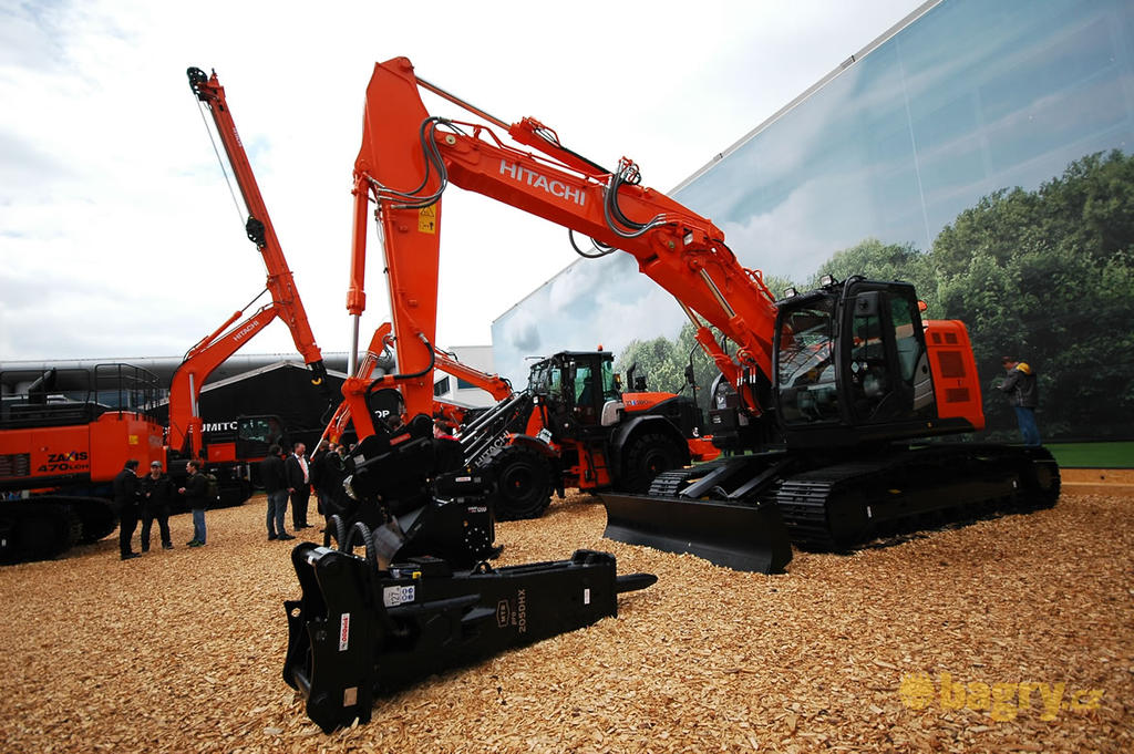 Pásové rypadlo Hitachi ZAXIS 225uslc