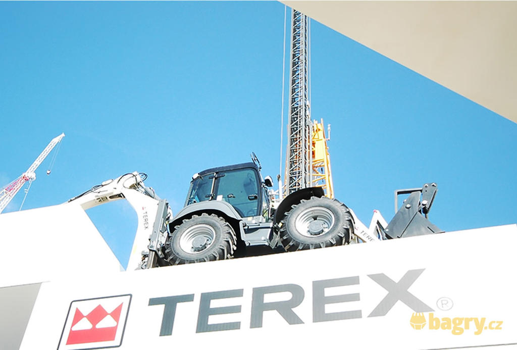 Rypadlonakladač Terex