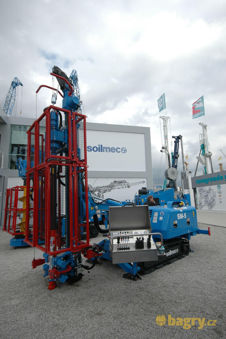 Vrtná souprava Soilmec SM-5