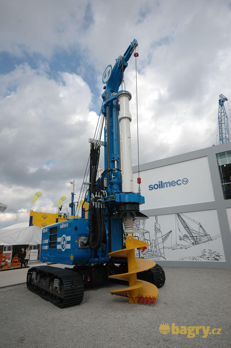 Vrtná souprava Soilmec SR-45 LHR