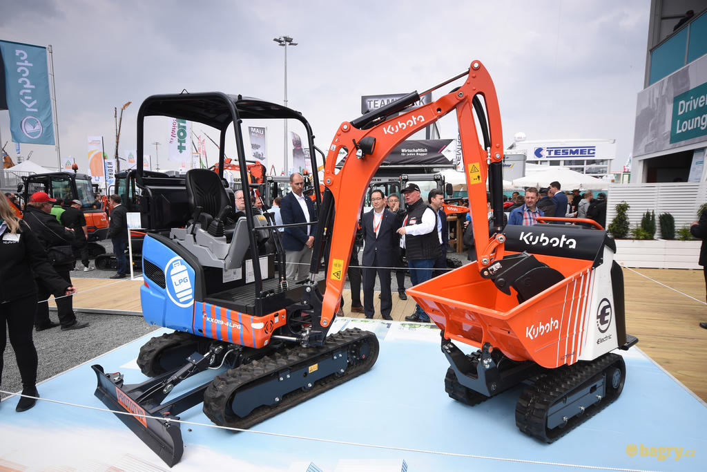 Elektrický kompaktní pásový minidempr Kubota KC70H-4E Electric