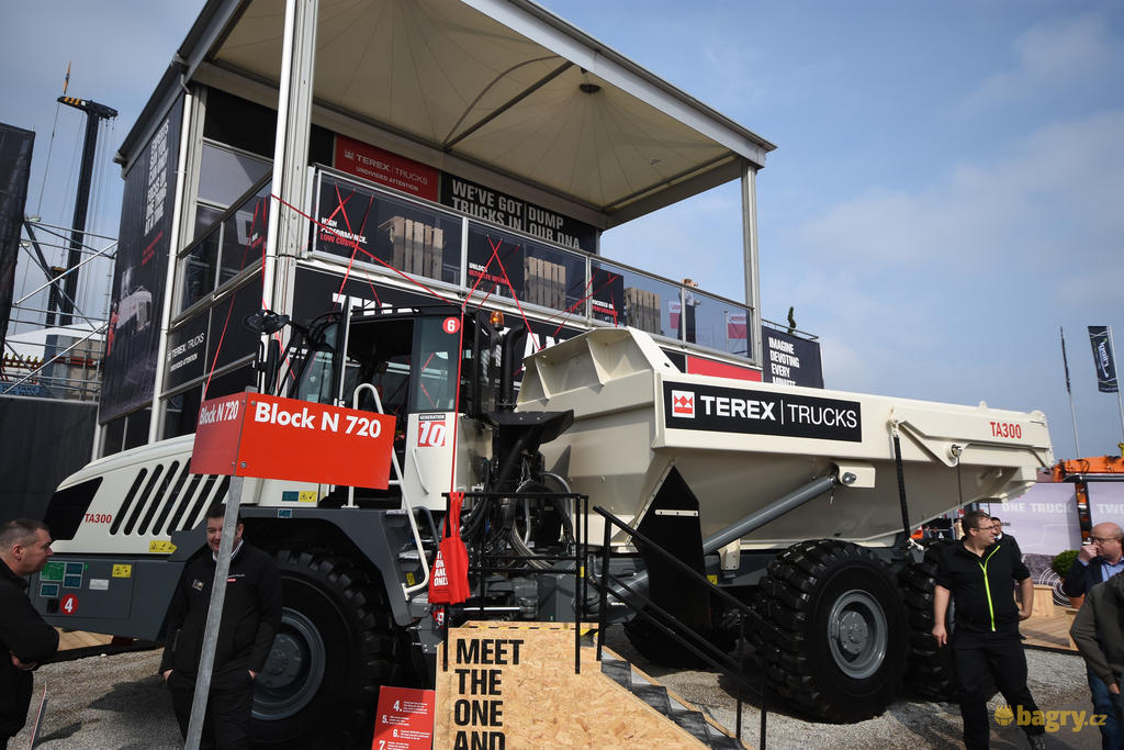 Kloubový dempr Terex Trucks TA300