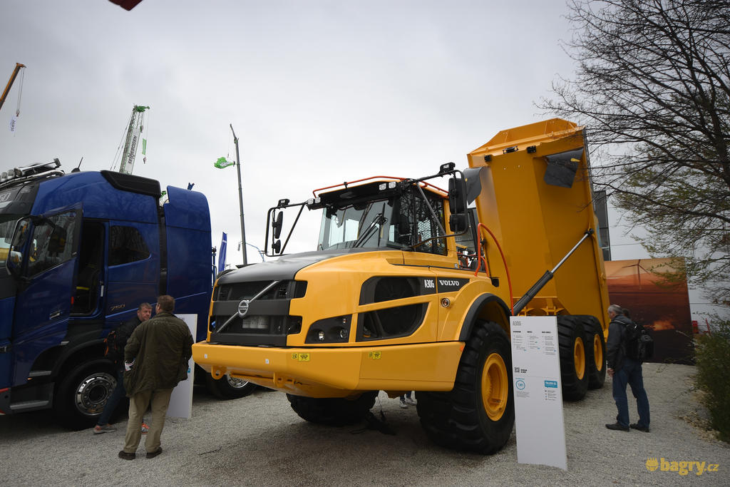 Kloubový dempr Volvo A30G