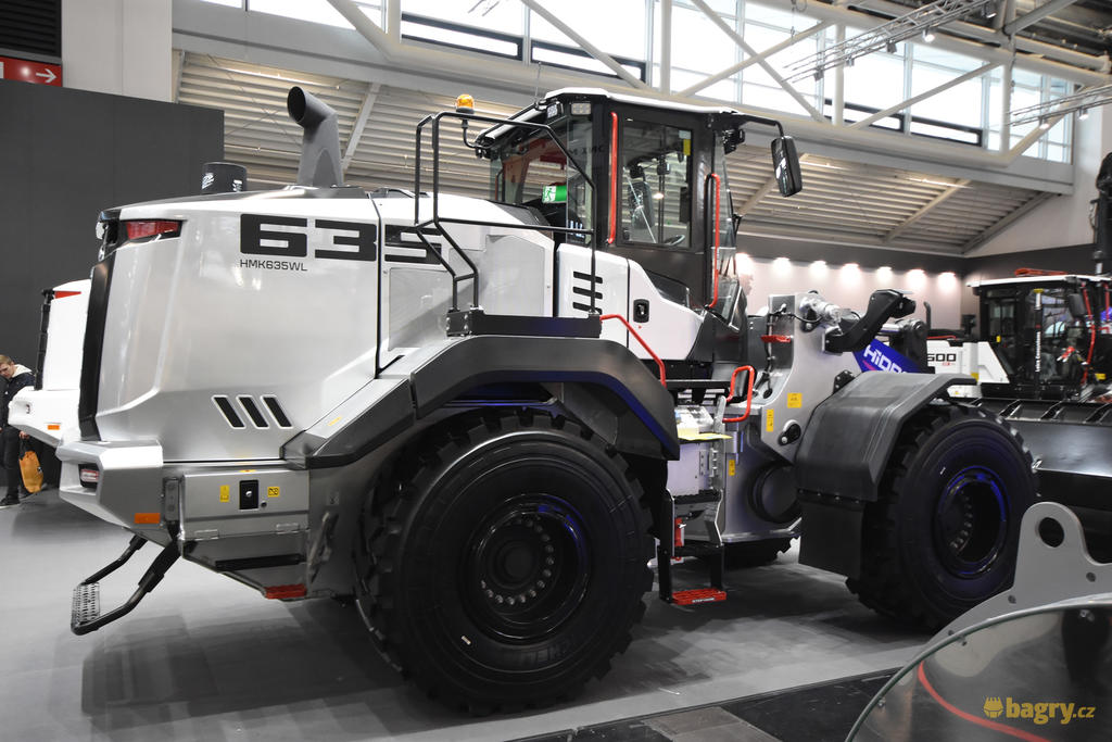 Kolový nakladač Hidromek HMK635WL