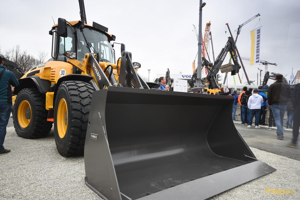 Kolový nakladač Volvo L50H