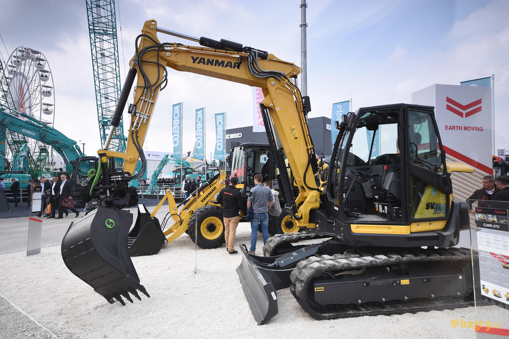 Pásové midirypadlo Yanmar SV100-2PB