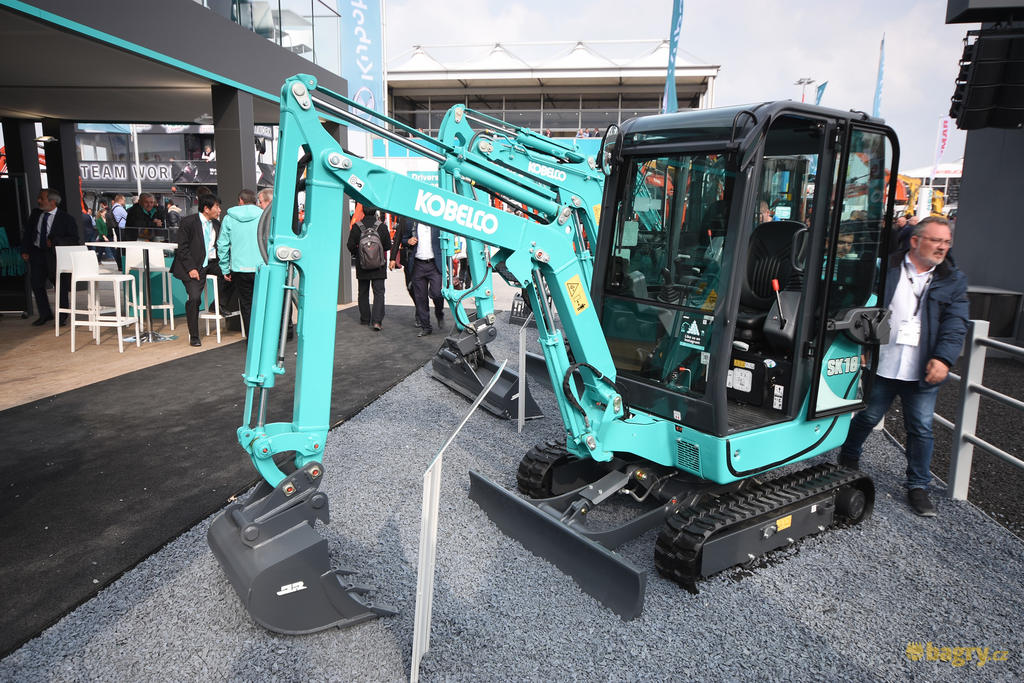 Pásové minirypadlo Kobelco SK18-1E