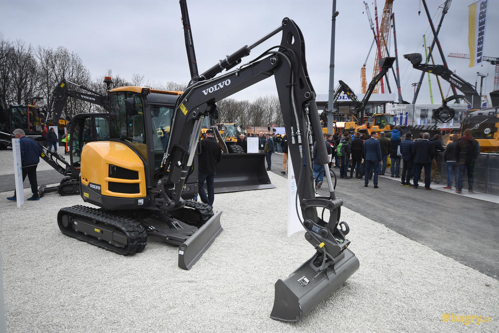 Pásové minirypadlo Volvo ECR40D