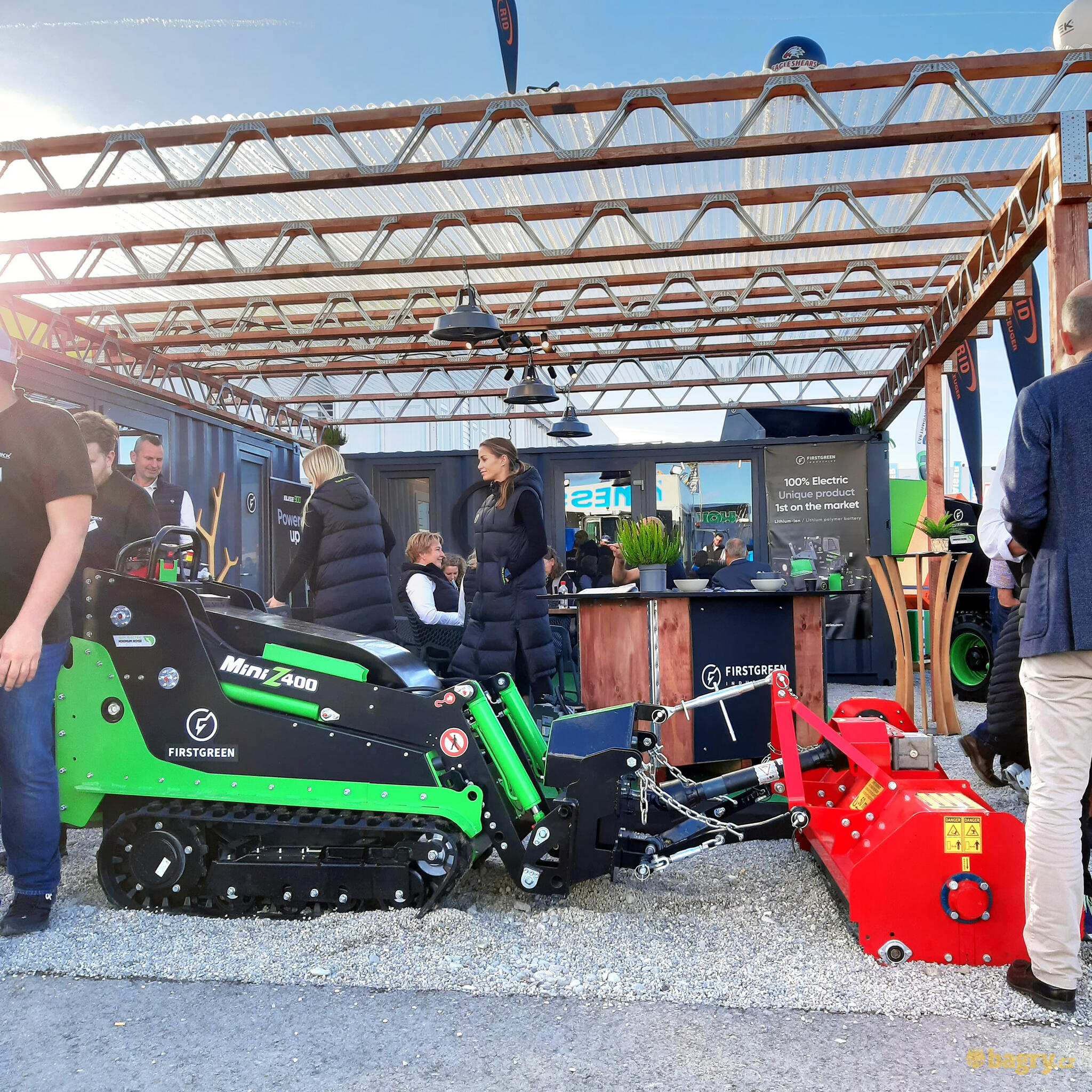 Firstgreen Mini Z 400 s tříbodovým závěsem