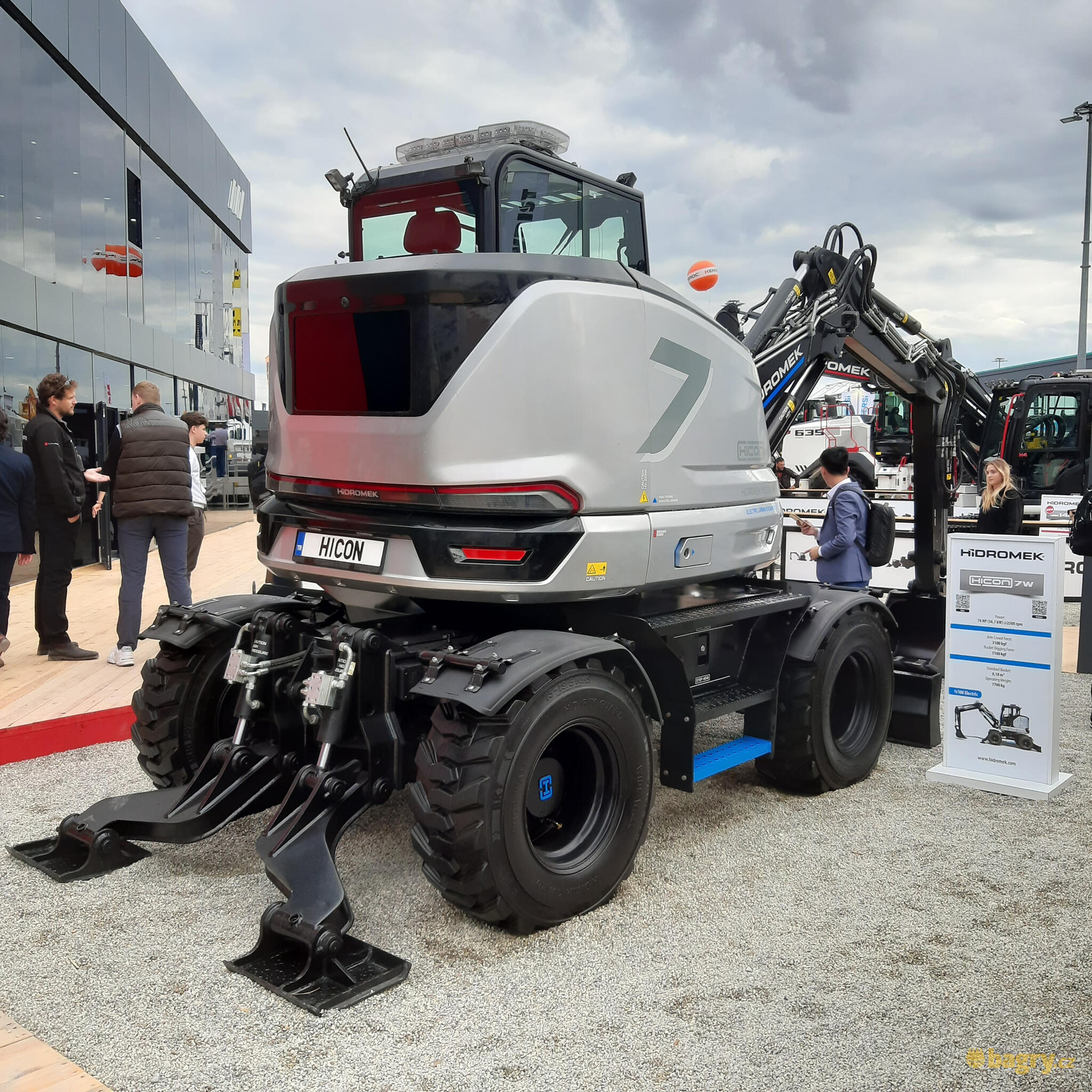 Hidromek HiCon 7W