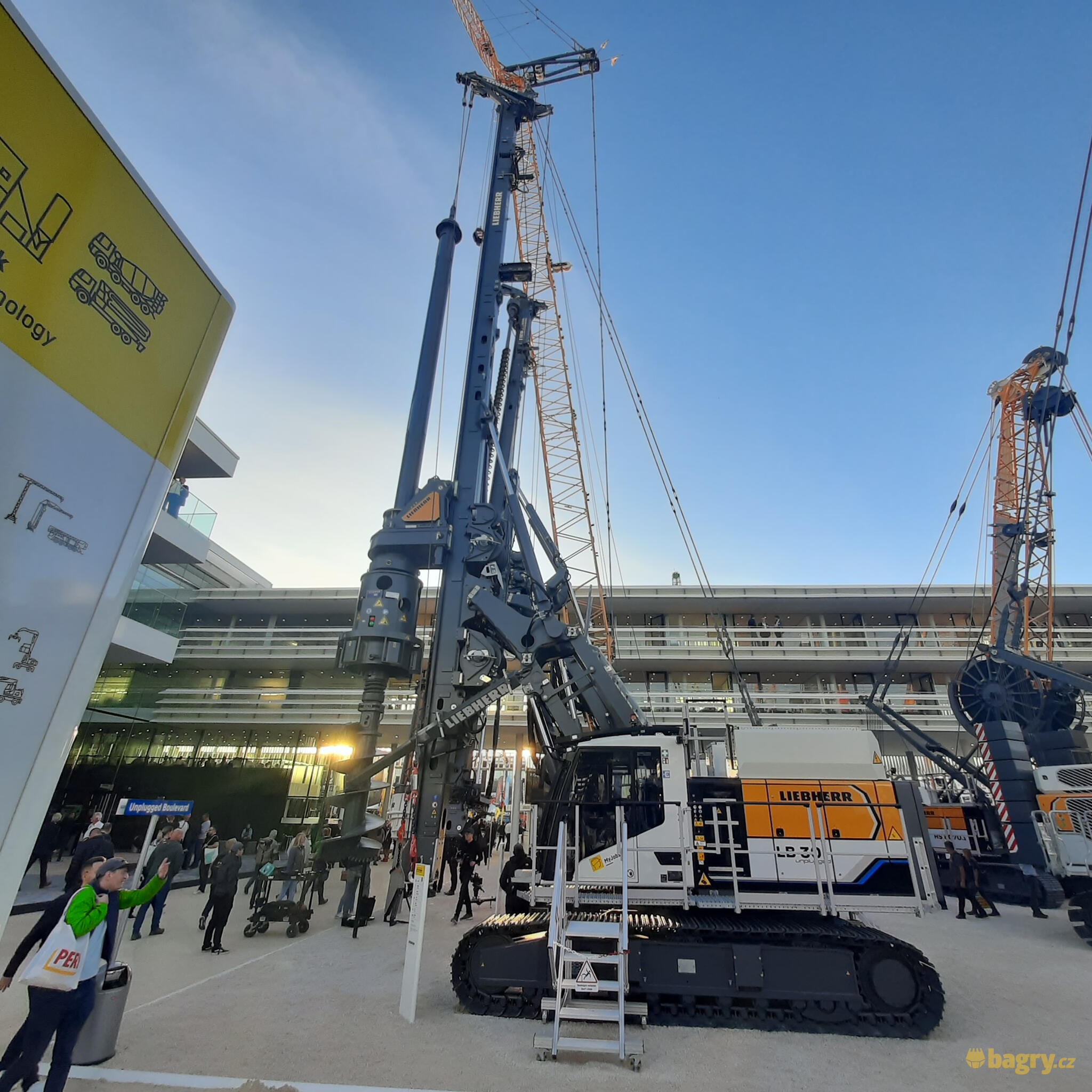 Liebherr LB 30 unplugged