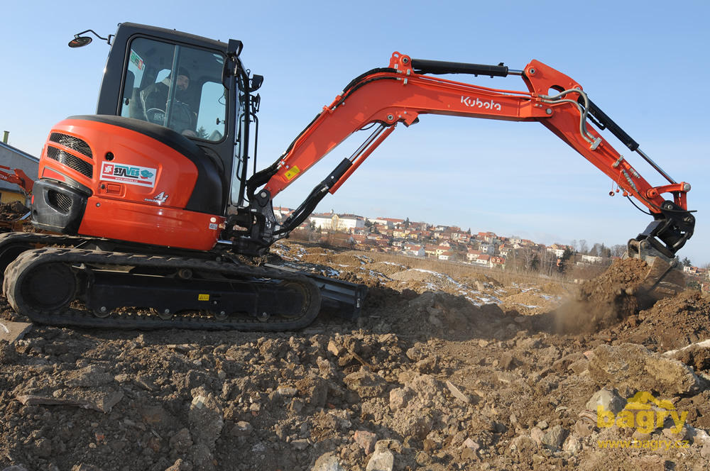 Pásové minirypadlo Kubota U48-4