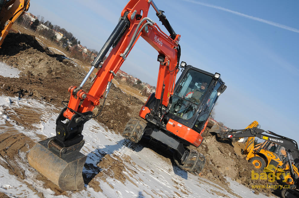 Pásové minirypadlo Kubota U48-4