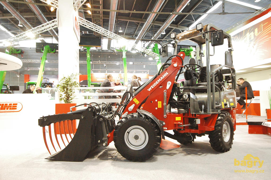 Kolový nakladač Weidemann 1140 CX30
